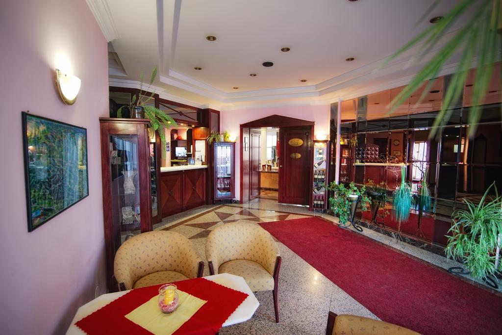 Bellevue Hotel And Resort Bardejov Eksteriør bilde